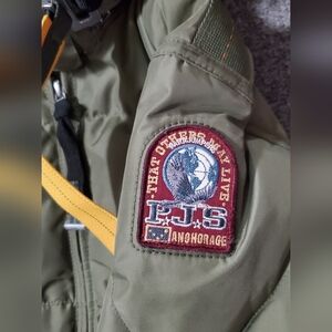 Parajumpers Women’s Parka – Army Green, Real Fur, Super Warm